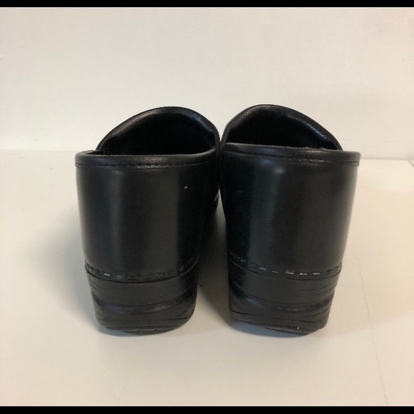 Dansko Clogs - Picture 4 of 5